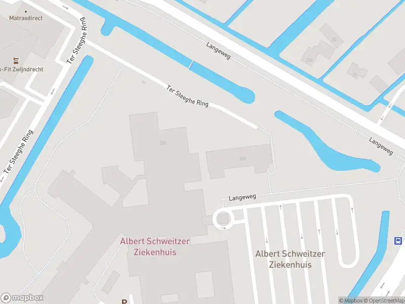 Ambulance met grote spoed naar de Langeweg in Zwijndrecht