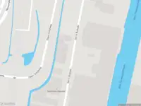 Ambulance met grote spoed naar de Gerrit Bolkade in Zaandam