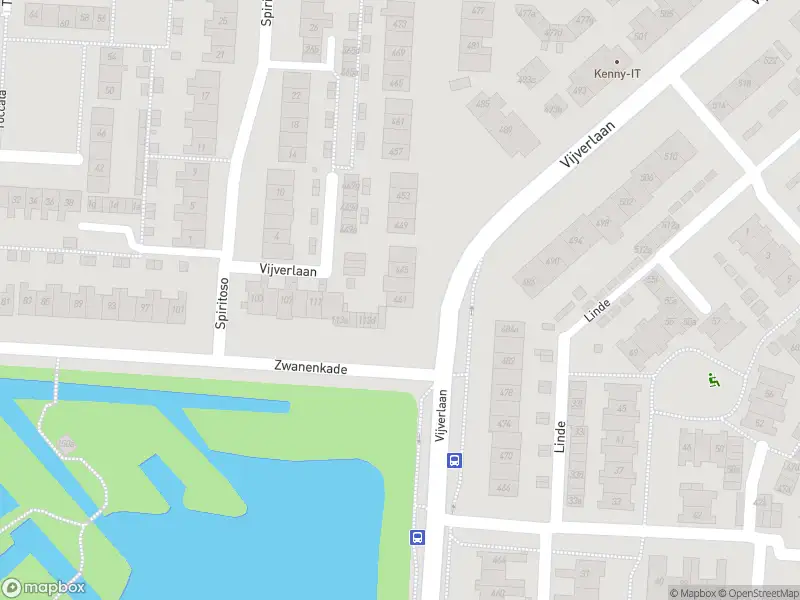 Ambulance met gepaste spoed naar de Vijverlaan in Krimpen aan den IJssel