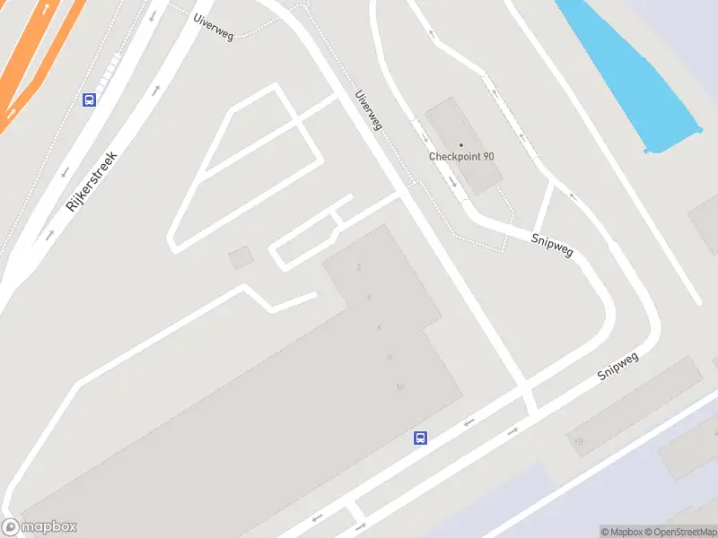 Besteld ambulance vervoer naar de Uiverweg in Schiphol