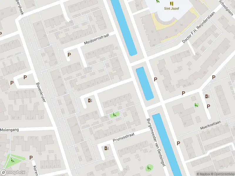 Ambulance met grote spoed naar de Goudenregenstraat in Schipluiden