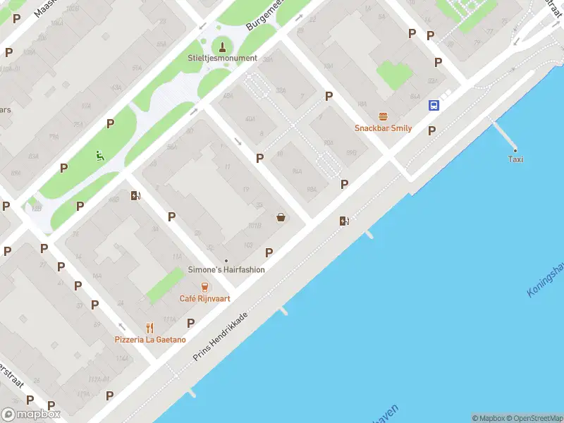 Ambulance naar de Prins Hendrikkade in Rotterdam