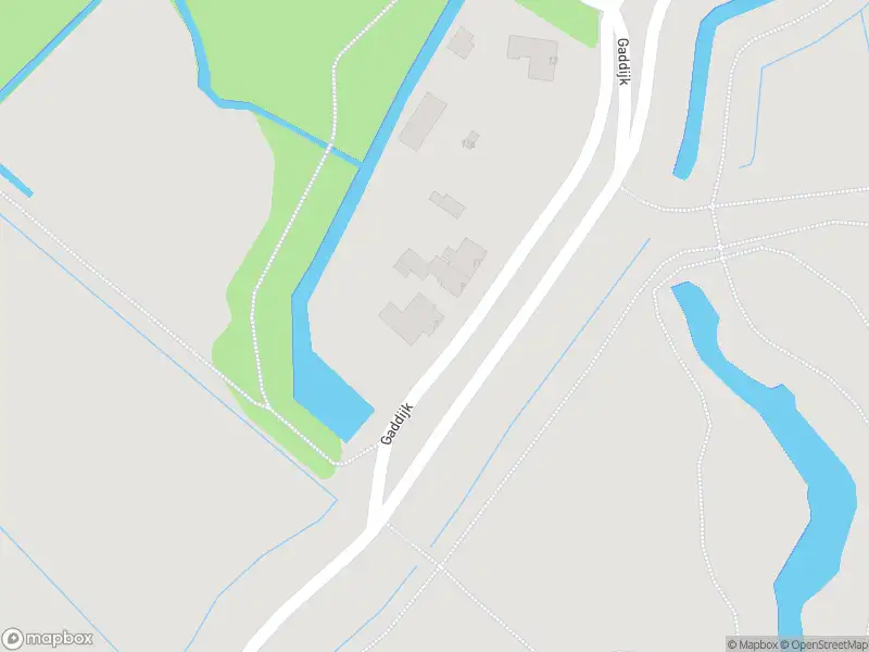 Ambulance met gepaste spoed naar de Gaddijk in Hekelingen