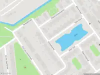 Ambulance met gepaste spoed naar de Vijver Noord in Delft