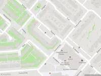 Ambulance met grote spoed naar de Tureluurweg in Diemen