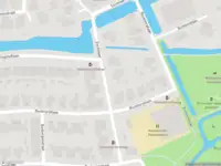 Politie naar de Eerdelaan in Zwolle vanwege aanrijding met letsel