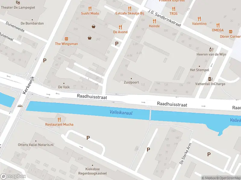 Politie naar de Raadhuisstraat in Veenendaal vanwege aanrijding met letsel