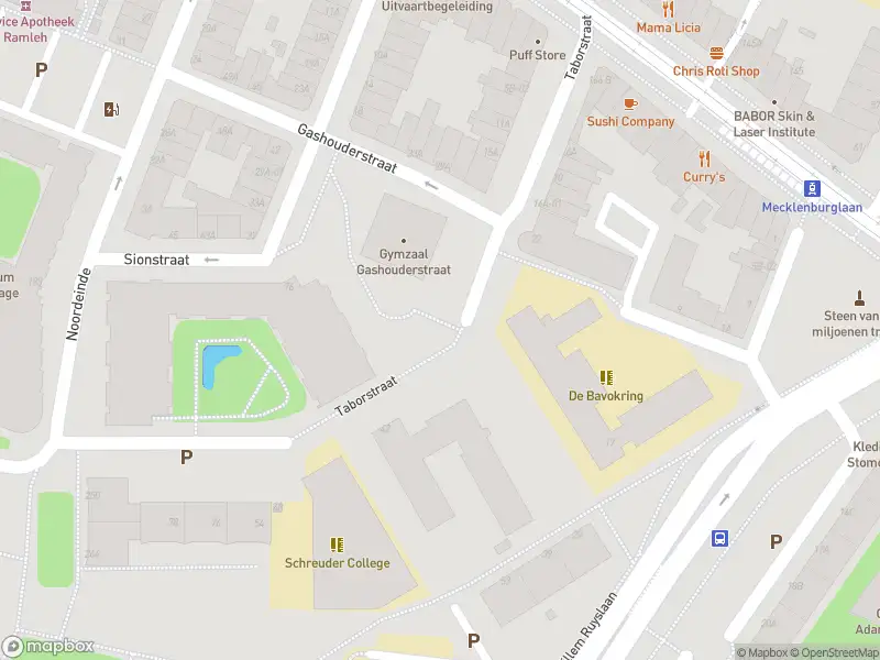 Ambulance met gepaste spoed naar de Taborstraat in Rotterdam