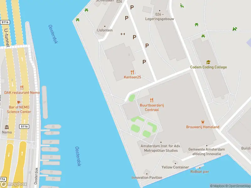 Ambulance met grote spoed naar de Dijksgracht in Amsterdam