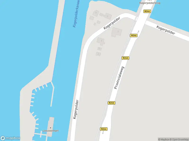 Ambulance met grote spoed naar de Kogerpolder in De Woude