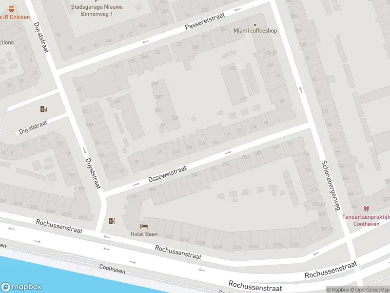 Ambulance met gepaste spoed naar de Osseweistraat in Rotterdam