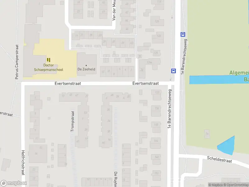 Ambulance met grote spoed naar de De Ruyterstraat in Barendrecht