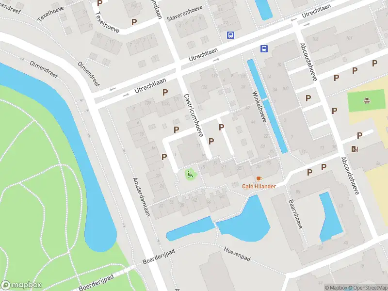 Ambulance met grote spoed naar de Castricumhoeve in Vlaardingen