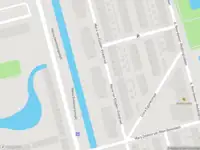 Ambulance met grote spoed naar de Marie van Eijsden-Vinkstraat in Rotterdam
