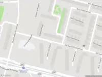 Ambulance met grote spoed naar de Burgemeester Fockstraat in Amsterdam