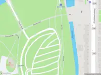 Ambulance met grote spoed naar de Buitenveldertselaan in Amsterdam