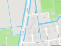 Brandweer met gepaste spoed naar de Zoomweg in Hellevoetsluis vanwege wateroverlast