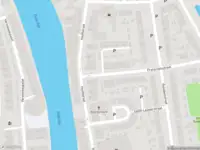 Ambulance met grote spoed naar de Frans Halsstraat in Alphen aan den Rijn
