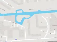 Ambulance met grote spoed naar de Eikenlaan in Spijkenisse