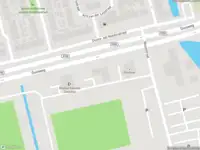 Ambulance met grote spoed naar de Wezelstraat in Koog aan de Zaan