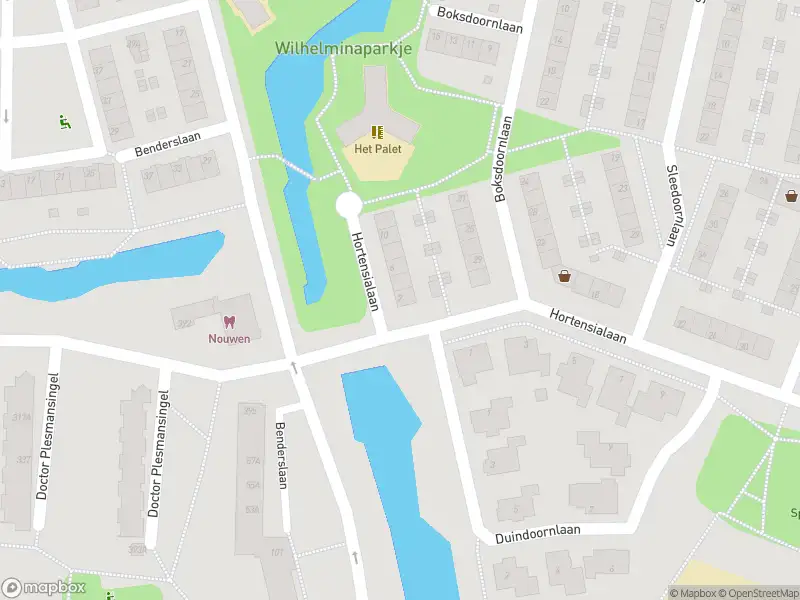 Ambulance met gepaste spoed naar de Hortensialaan in Amstelveen