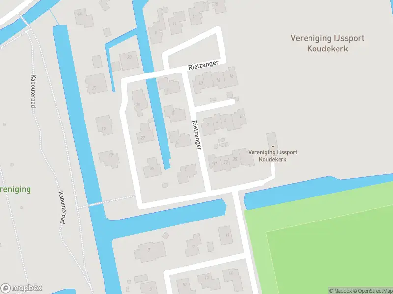 Ambulance met grote spoed naar de Rietzanger in Koudekerk aan den Rijn