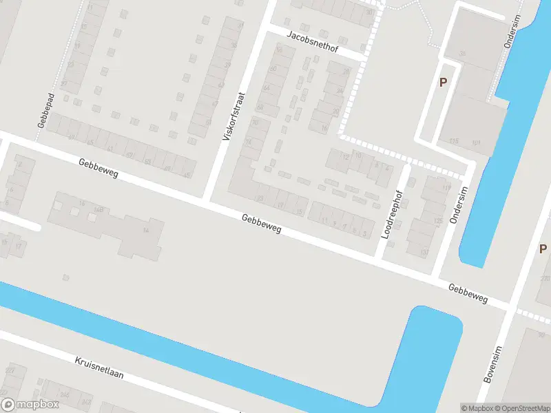 Ambulance met gepaste spoed naar de Gebbeweg in Hoogvliet Rotterdam