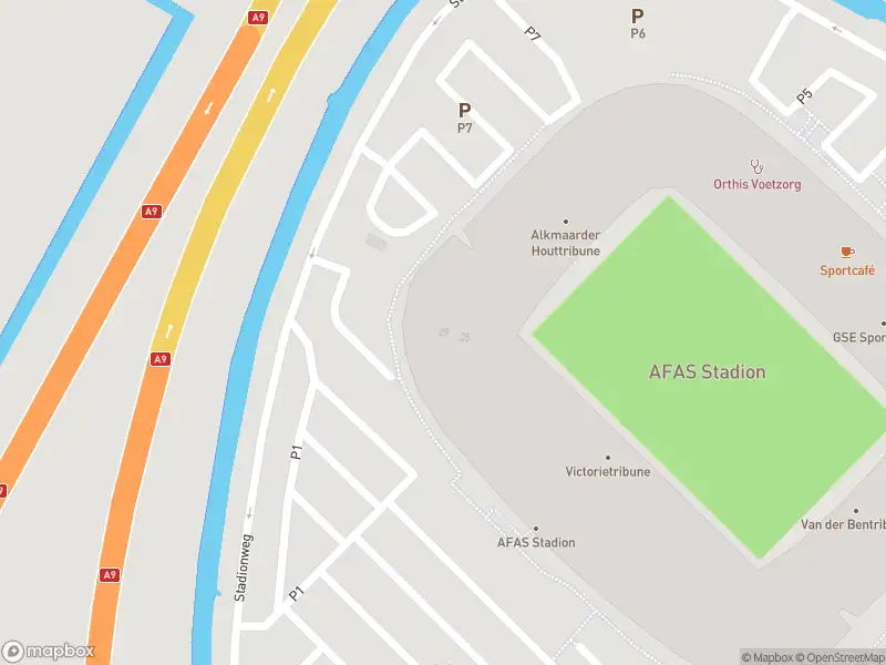 Ambulance naar de Stadionweg in Alkmaar