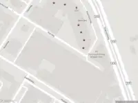 Ambulance met grote spoed naar de Vlierweg in Amsterdam