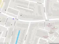 Ambulance met gepaste spoed naar de Regentesselaan in Haarlem