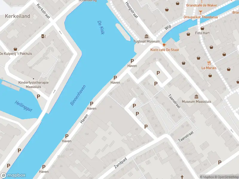 Ambulance met gepaste spoed naar de Haven in Maassluis