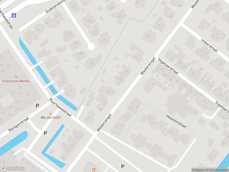 Ambulance met gepaste spoed naar de Westersingel in Berkel en Rodenrijs