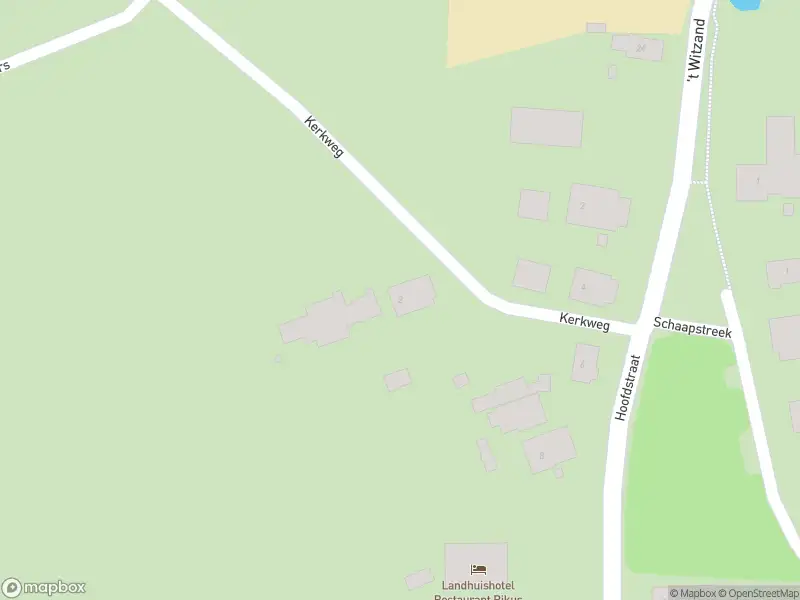 Brandweer met gepaste spoed naar de Kerkweg in Eext vanwege stormschade