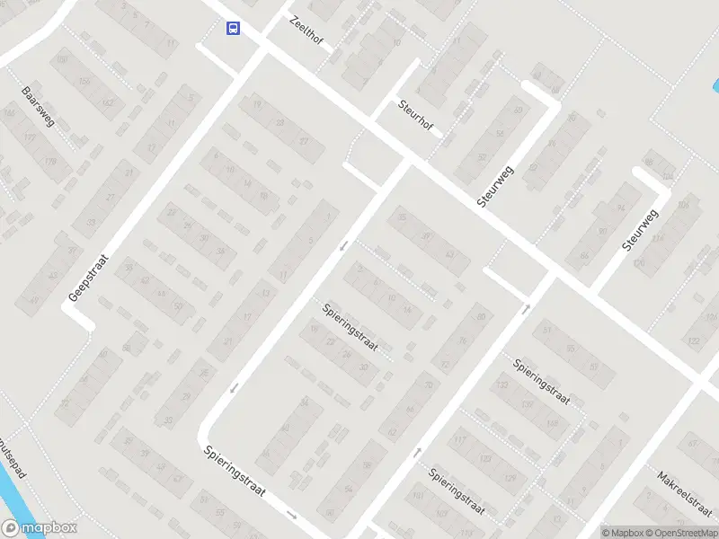 Ambulance met gepaste spoed naar de Spieringstraat in Hoogvliet Rotterdam