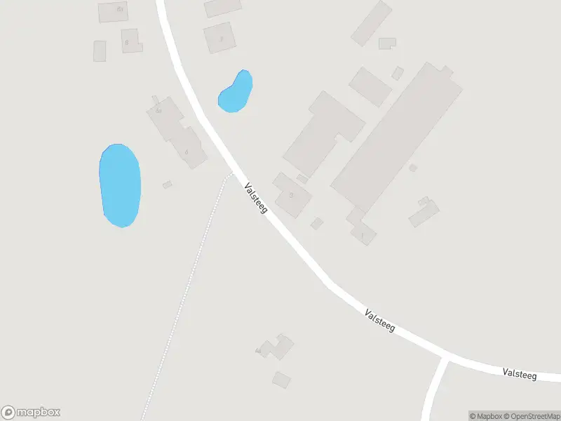 Brandweer met gepaste spoed naar de Valsteeg in Dalen vanwege stormschade