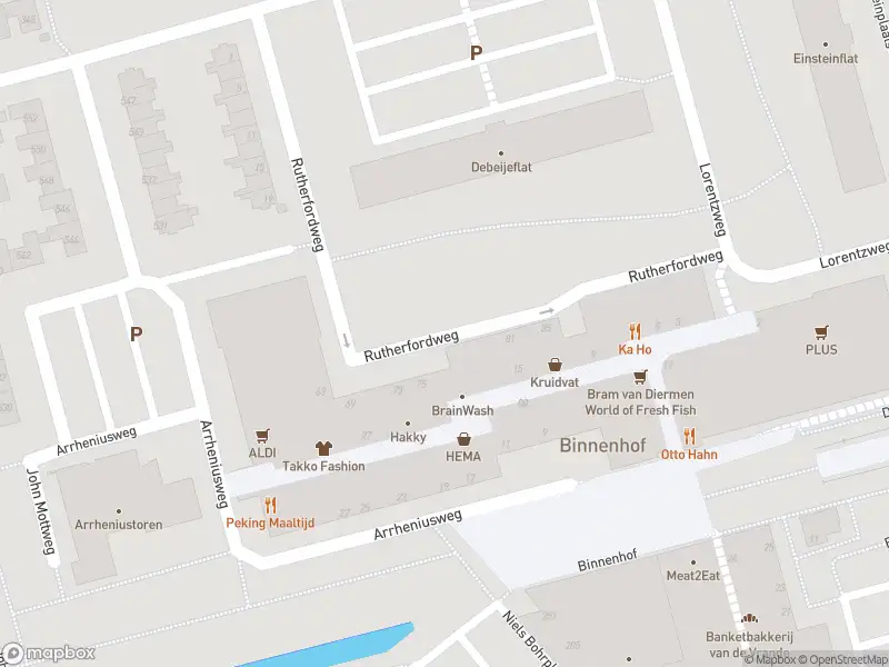 Ambulance met gepaste spoed naar de Rutherfordweg in Rotterdam