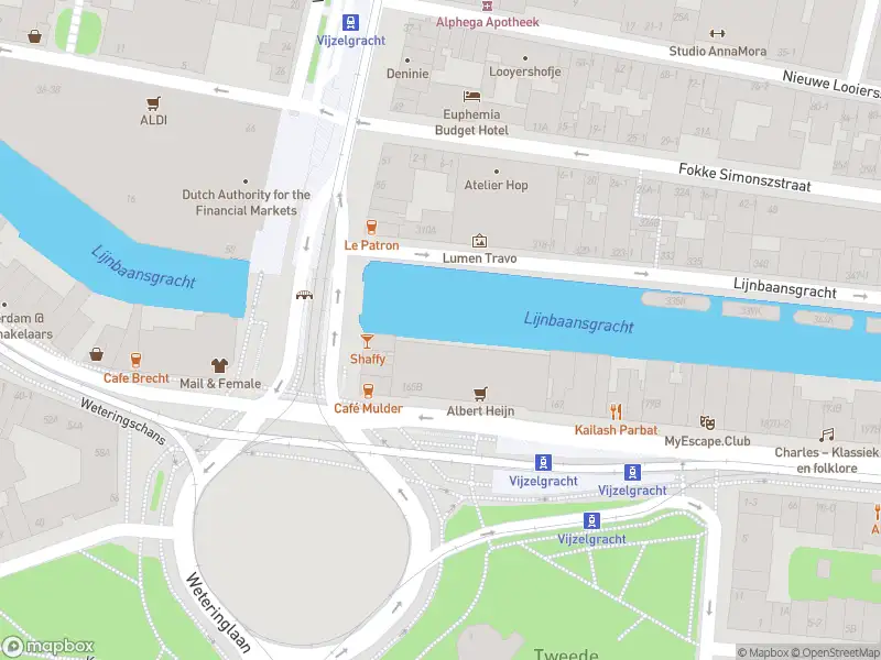 Brandweer met grote spoed naar de Eerste Weteringplantsoen in Amsterdam vanwege personen te water