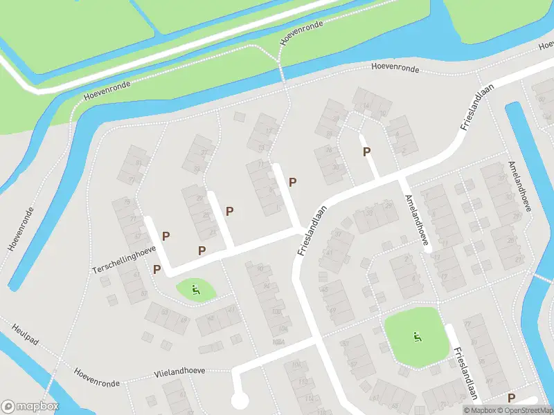 Ambulance met grote spoed naar de Terschellinghoeve in Vlaardingen