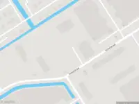 Ambulance met grote spoed naar de Volkelstraat in Rotterdam