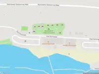 Ambulance met gepaste spoed naar de Noordoever Oostv Meer in Oostvoorne