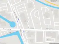 Ambulance met gepaste spoed naar de Rivium 1e straat in Capelle aan den IJssel
