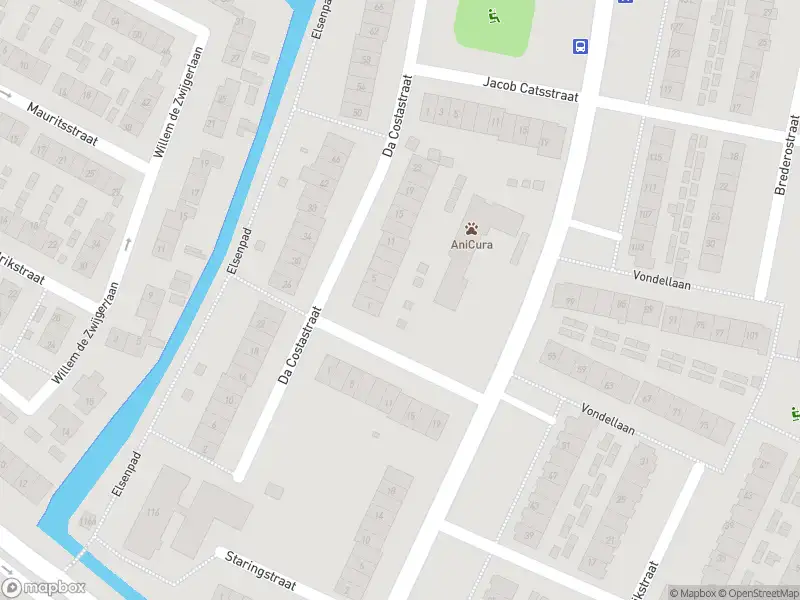 Ambulance met gepaste spoed naar de Potgieterstraat in Alblasserdam
