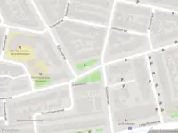 Ambulance met gepaste spoed naar de Edisonplein in IJmuiden