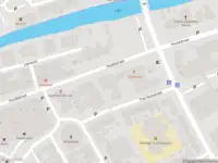 Ambulance met grote spoed naar de Hoofdstraat in De Lier