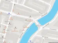 Ambulance met gepaste spoed naar de Zaagmolenkade in Rotterdam