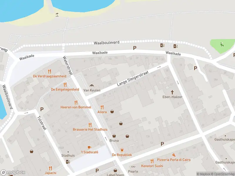 Brandweer met gepaste spoed naar de Lange Steigerstraat in Zaltbommel