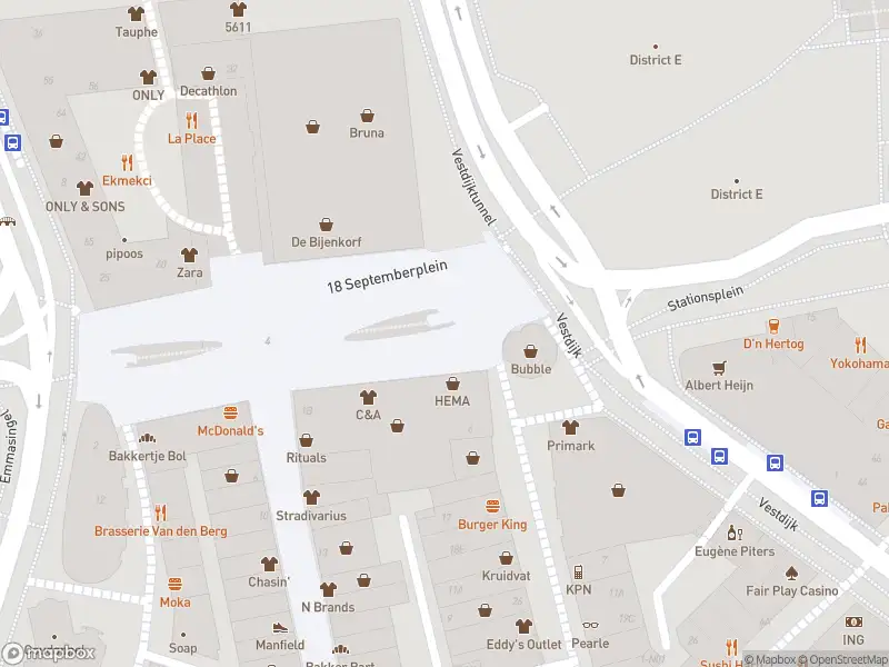 Brandweer met gepaste spoed naar de 18 Septemberplein in Eindhoven