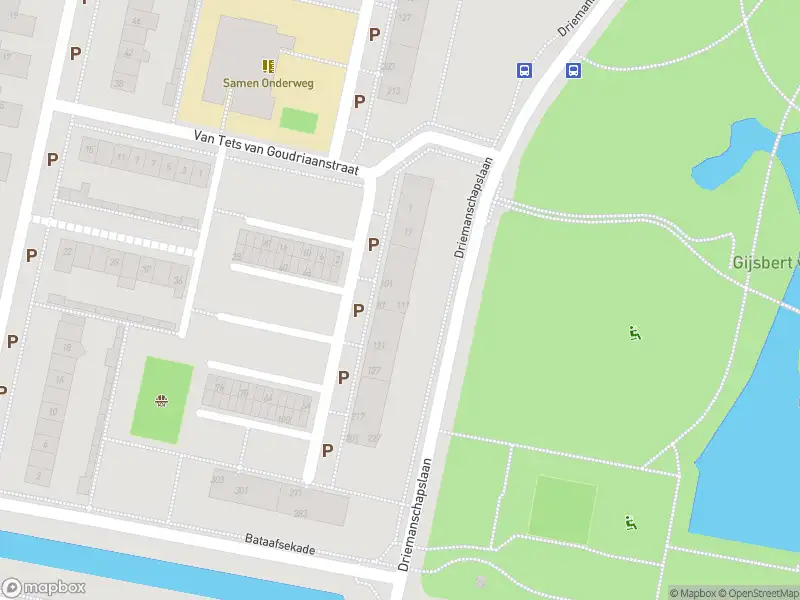 Ambulance met grote spoed naar de Gerard van Lomstraat in Gorinchem