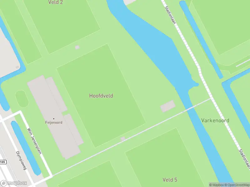 Ambulance met gepaste spoed naar de Olympiaweg in Rotterdam