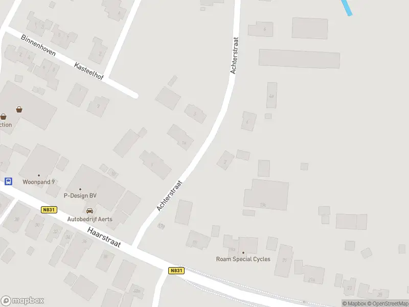 Politie naar de Achterstraat in Ammerzoden vanwege aanrijding met letsel